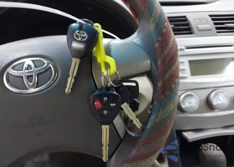 2010 Toyota Camry Le из США, поврежденный, VIN 4T1BF3EK7AU010498